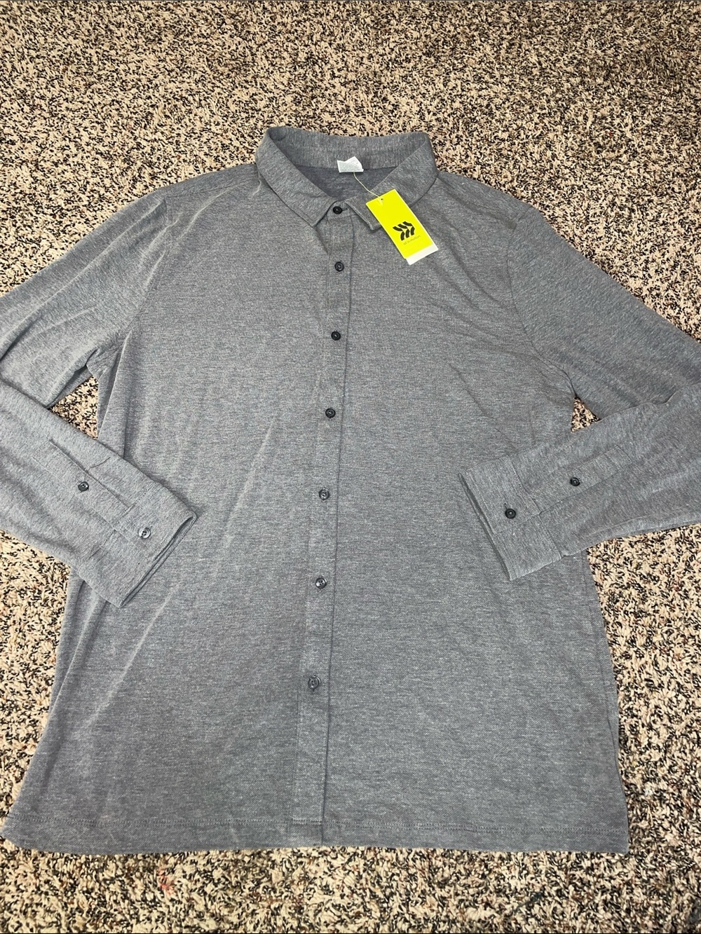 All In Motion Men's Gray Long-Sleeve Button-Up Lightweight Shirt L NWT